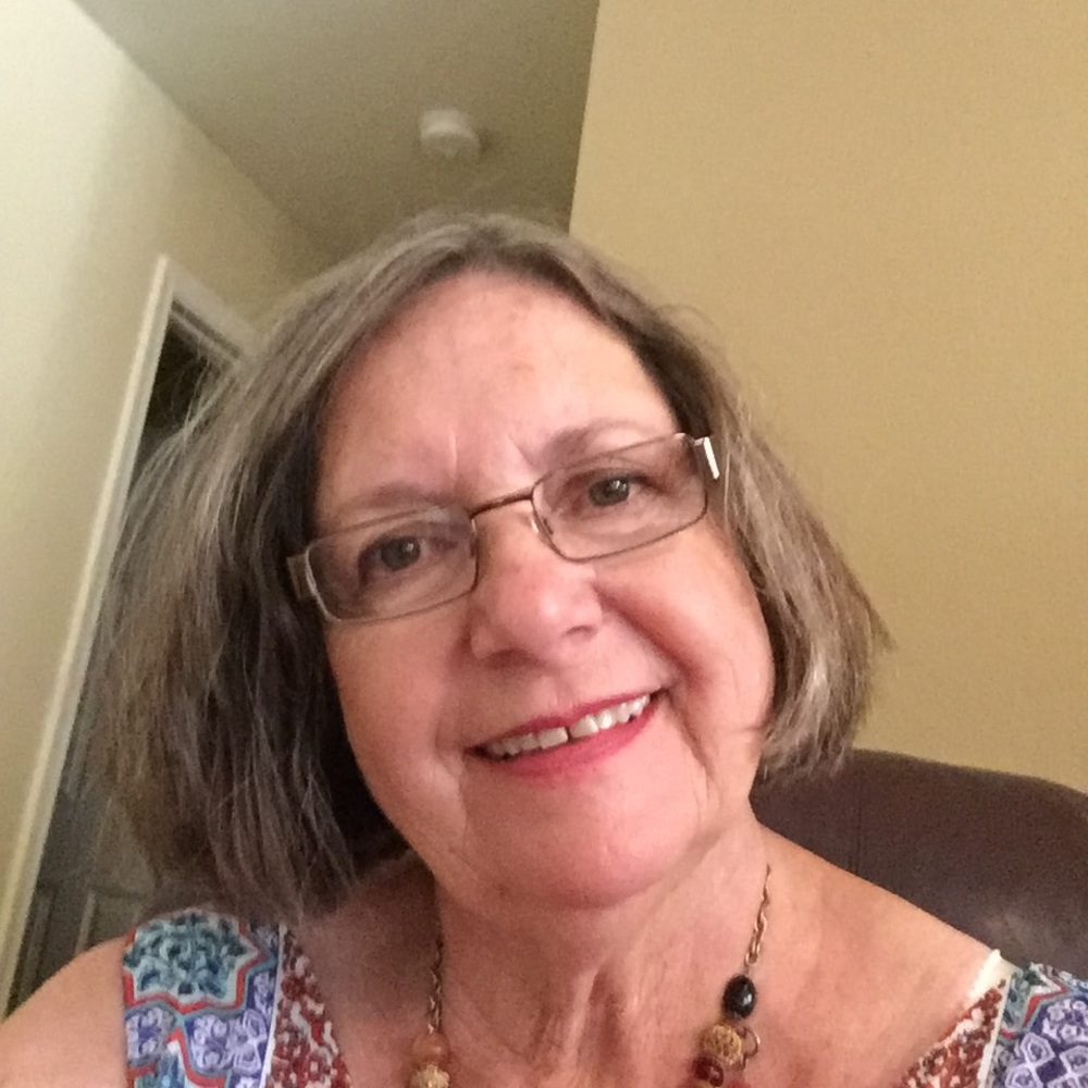 Meet your Posher, Lorraine